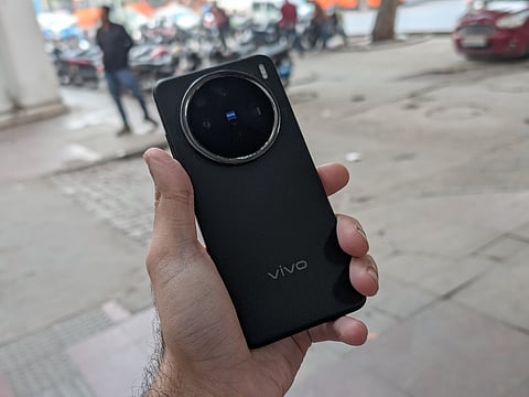 Vivo X200 Review: The Exceptional Cameras Make This the Absolute Best Value-For-Money Android Smartphone of 2024
