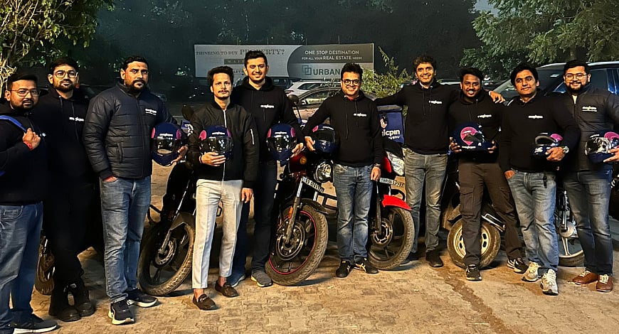 X/@mymagicpin : Magicpin food delivery