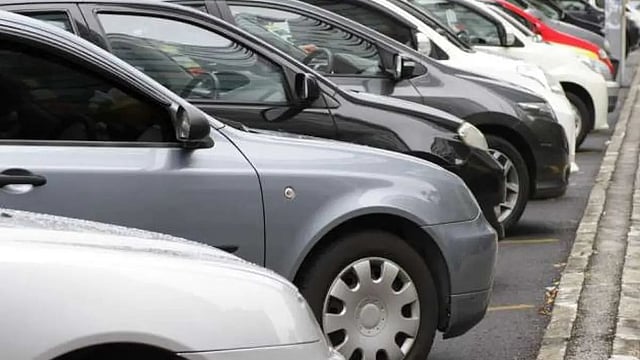 Domestic Passenger Vehicle Sales Expected to Grow 4-7% in FY26: Icra