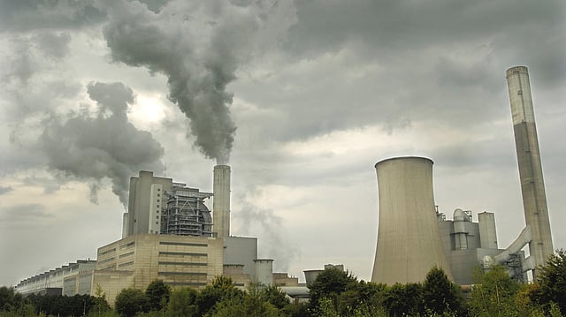 Environment, Carbon Emissions Neglected on Route to Sustainable Development, Says Study