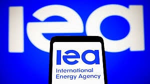 IEA Says India Should Free Gas Pricing; Unbundle Gas Marketing, Transportation Biz