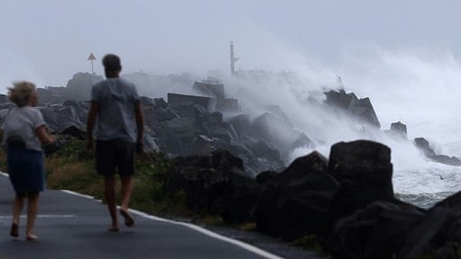 Tropical Cyclone Alfred is expected to strike Friday morning near Brisbane,the first typhoon to hit the region in more than 50 years