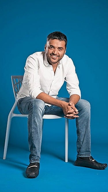 Deepinder Goyal: The Brain Behind Zomato - Know About His Businesses, Net Worth & more