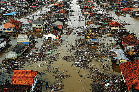 Floods wreck supply chains