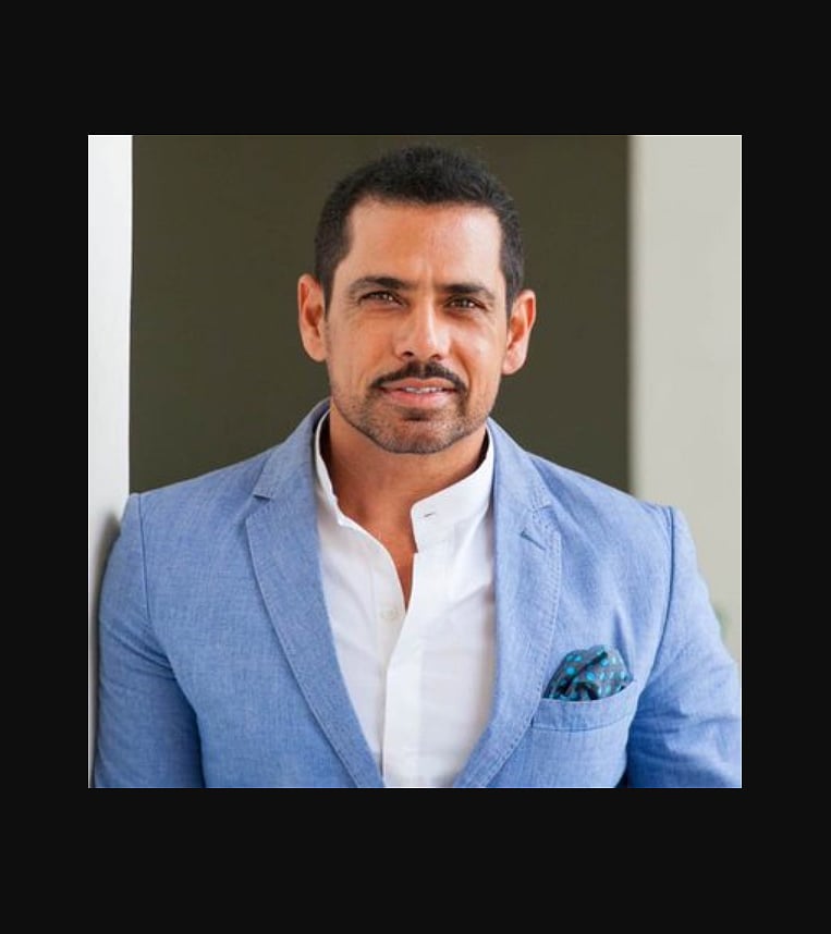 null - RobertVadra_@#X