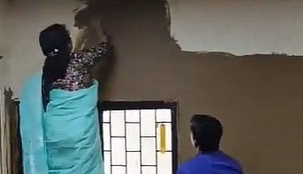 DU Professor Uses Cow Dung to Beat Delhi Heat: Here’s Why