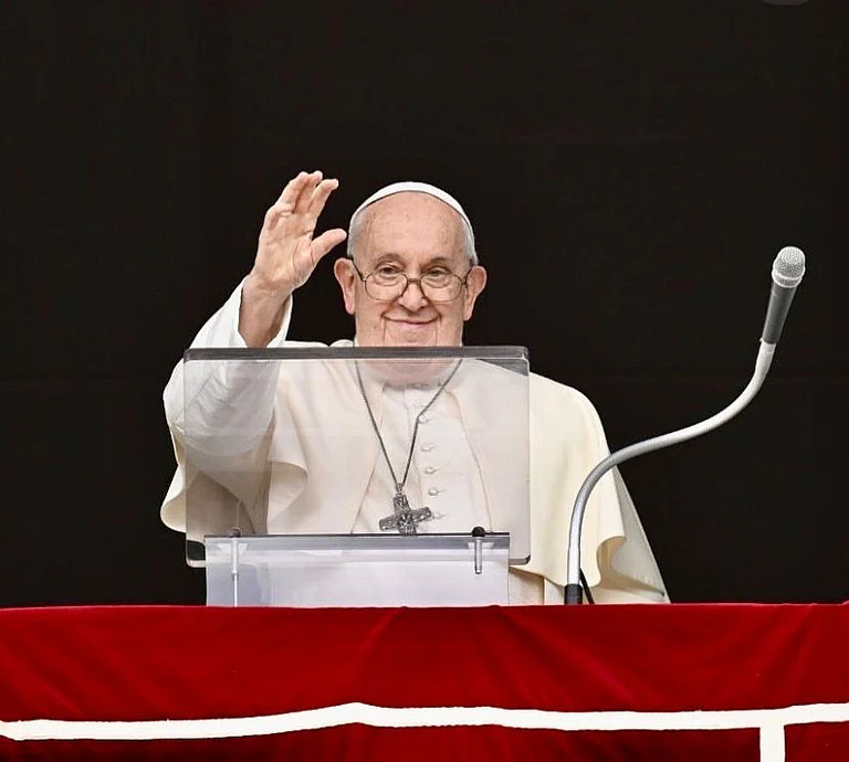 null - Instagram @franciscus