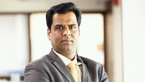 FirstCry Subsidiary GlobalBees CEO Nitin Agarwal Resigns, Anuj Jain to Take Over