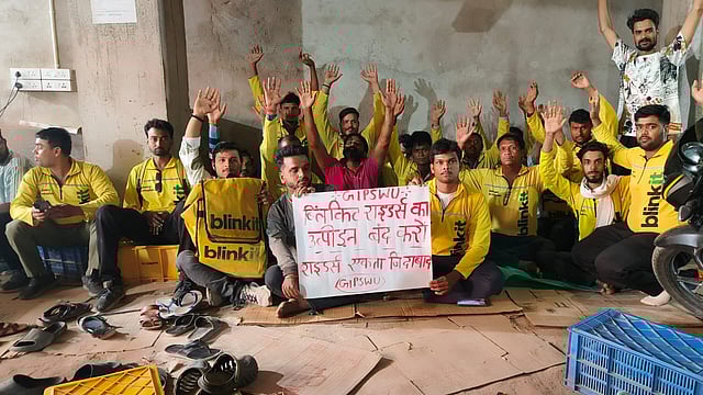 Why Blinkit Delivery Workers Are Protesting in Varanasi? The Latest Gig Workers Debate Explained