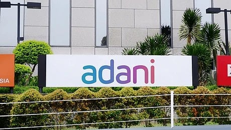 Shutterstock : Adani Ent Q4 earnings got a one-time gain boost
