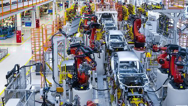April PMI Hits 10-Month High, Hints at Global Production Shift
