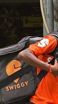 Swiggy Genie No More! Services Suspended, Start-Up Reshifts Focus On 10-Min Delivery Growth