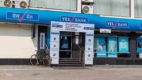 Yes Bank Shares Trim 2025 Losses on Reports of Sumitomo Mitsui Securing RBI Approval
