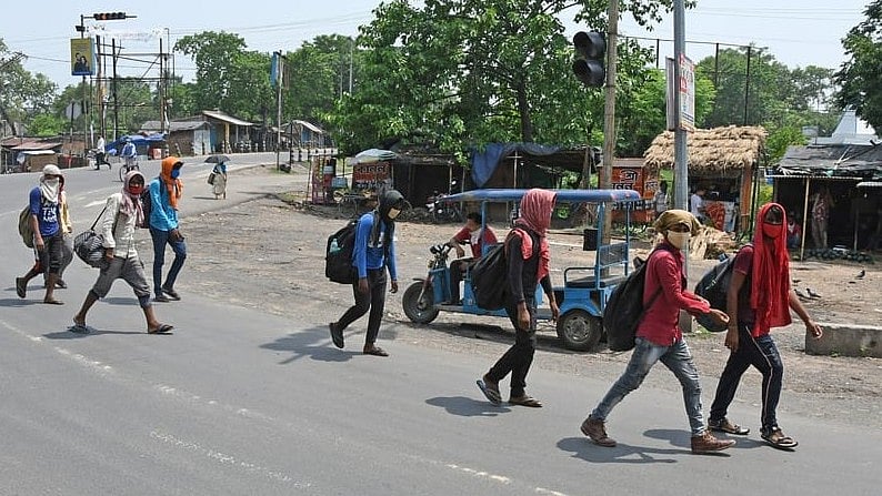 Migrant workers in Ludhiana return to their home states amid India-Pakistan border tensions