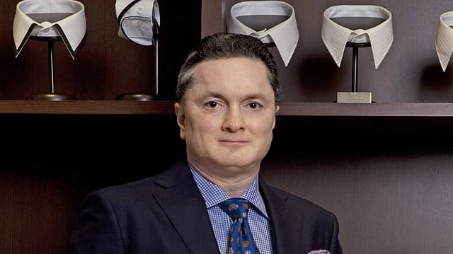 From Drop to Circuit: What Happened to Raymond Shares Today?