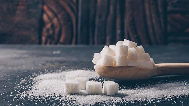 India's Sugar Closing Stock Sufficient for Late-2025 Demand Despite Output Drop: NFCSF
