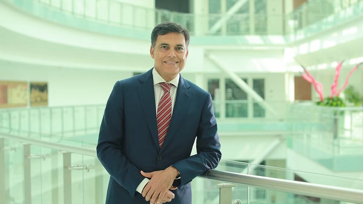 Wikipedia : Sajjan Jindal, Chairman and managing director of JSW Group