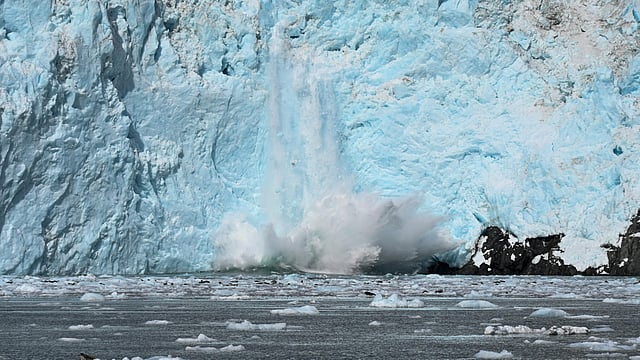 Why Massive Ice Chunks Are Breaking Off Argentina’s Perito Moreno Glacier
