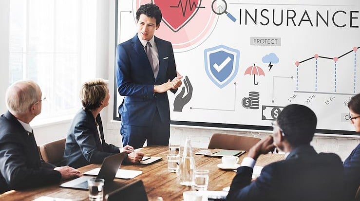 FreePik : Health Insurance