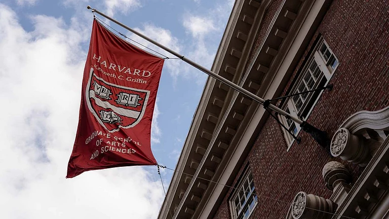 Harvard-Trump battle - null