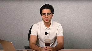 966k
Zepto’s Aadit Palicha Accuses Rival Start-Ups CFO of Smear Campaign - Heres Whats Happening