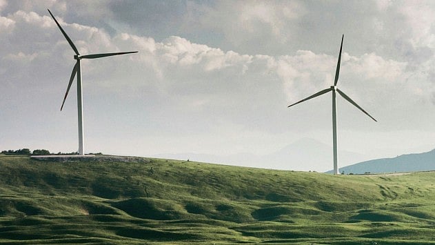 Inox Wind Shares Dip Despite Four-fold Profit Surge in March Quarter