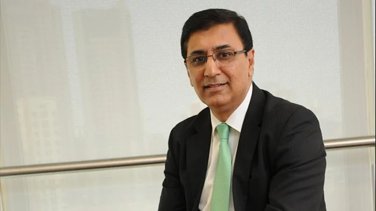 Vodafone Idea (Vi) CEO Akshaya Moondra - null