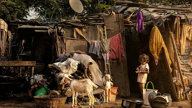 Extreme Poverty in India Drops from 27.1% to 5.3% in Just Over a Decade