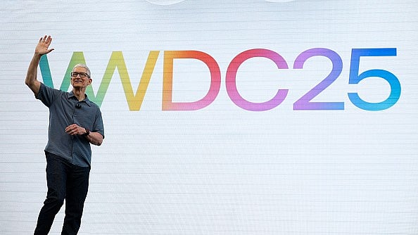 Apple WWDC 2025 Unifies OS Naming to Year-Based Scheme with iOS 26 & “Liquid Glass” Redesign