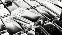 Silver Futures Decline Nearly 2% to ₹2.4 Lakh/Kg on Weak Global Cues Silver Price Today