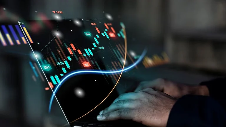 Arisinfra Solutions stocks - Freepik