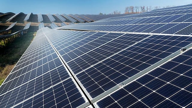 BluPine Energy Secures Rs 2,416 Crore Debt for Its FDRE Project