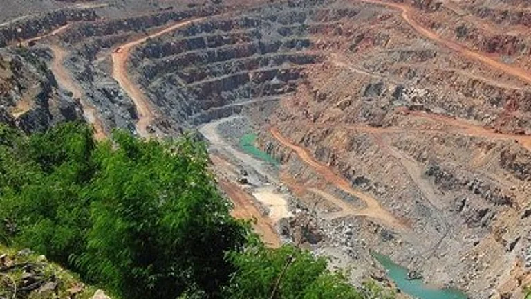 Hindustan Copper Ltd is a Miniratna CPSE under the Ministry of Mines - hindustan copper limited