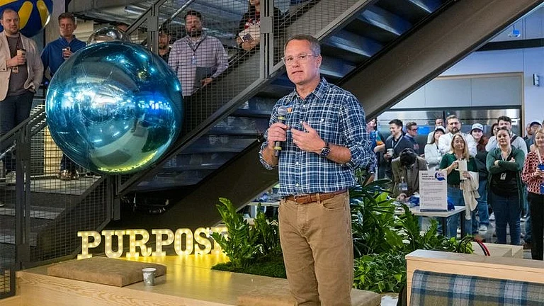 Global CEO Doug McMillon - LinkedIn/@Doug McMillon