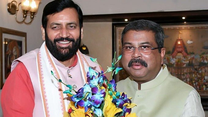 X/@NayabSainiBJP
 : Chief Minister Nayab Singh Saini