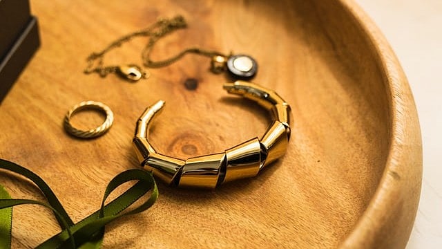 PC Jeweller Zooms 15% on Strong Q1 Update, Debt Reduction Fuels Recovery Hopes