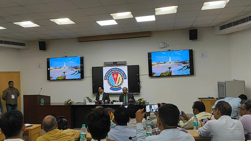 KM Birla announces new BITS campus in Amravati