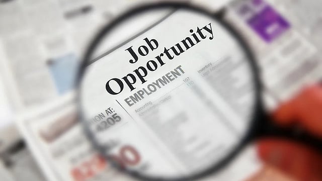 BFSI Sector to Add 2.5 Lakh Jobs by 2030; Hiring Shifts to Tier II, III Cities: Report      