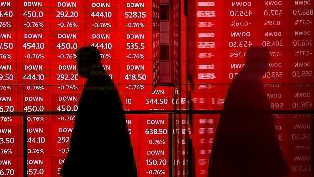 Why Is the Stock Market Down Today: Sensex Slips 600 Pts, Nifty Breaks Below 25,000
