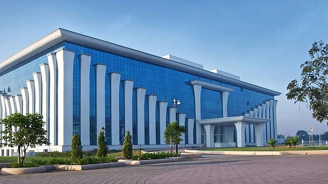 Abu Dhabi Investment Authority to Buy 3% Stake in Micro Life Sciences for USD 200 Mn