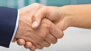 Ashok Leyland Ties Up with West Bengal Gramin Bank for Vehicle Financing