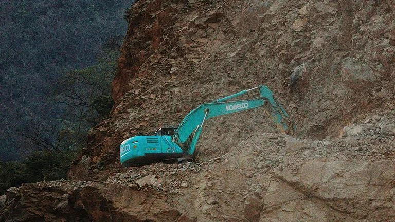 A view of mining site - Photo by Vaibhav Joshi