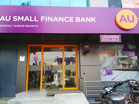 RBI Asks AU Promoter to Move Holding to NOFHC for Final Nod as Universal Bank