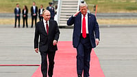 Reperesentative Image : Russian President Vladimir Putin and US President Donald Trump