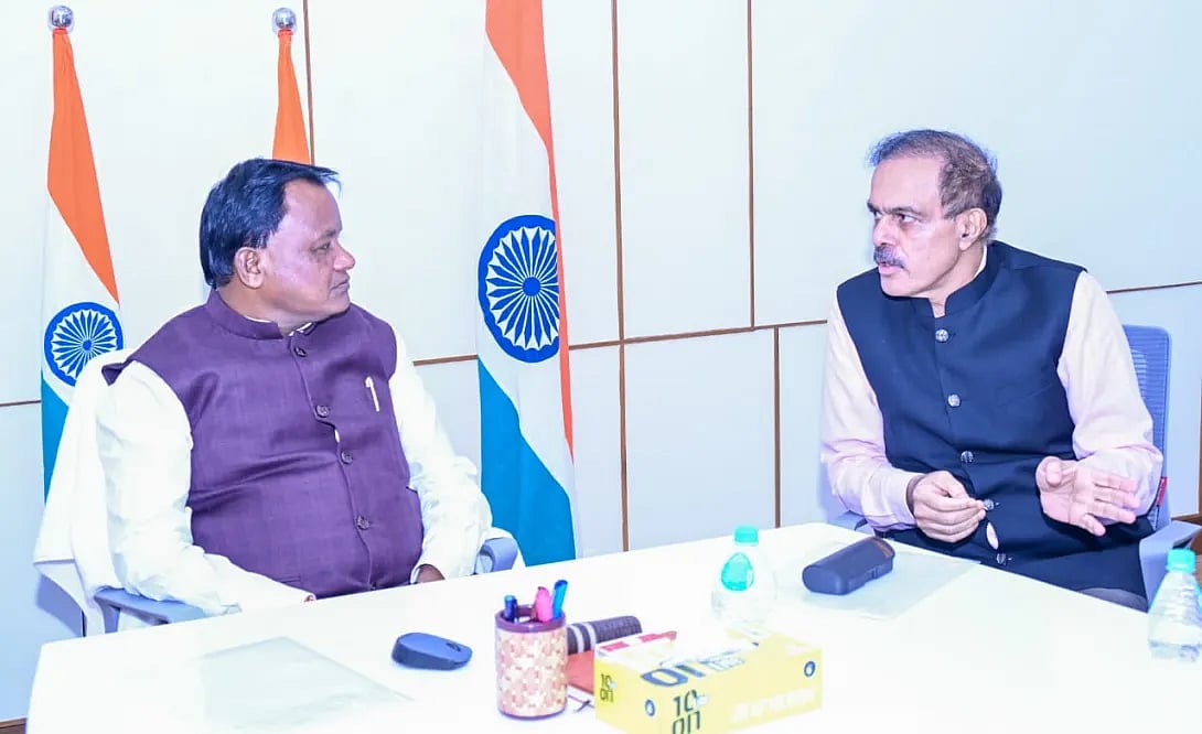 Government Of Odisha : Chairman Arun Kumar Panda met Chief Minister Mohan Charan Majhi