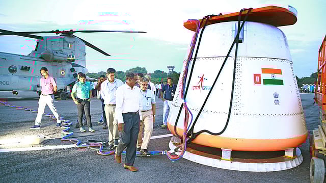 ISRO Validates Parachute-Based Deceleration System for Gaganyaan with IADT-01 Near Sriharikota