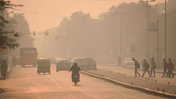 Adobe Stock : India lost $36.8bn in economic output due to pollution-related illness and premature deaths in 2019