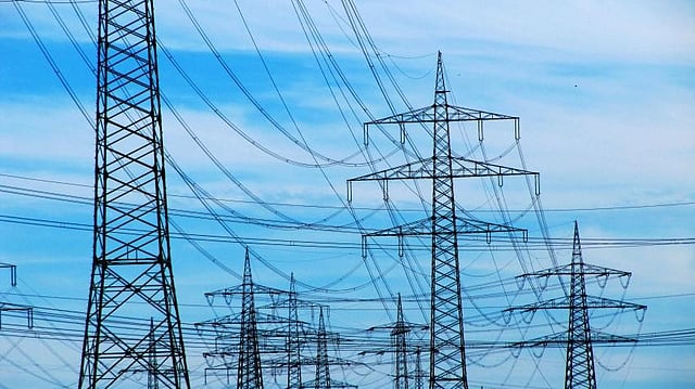 Sunsure Energy, NVVN Sign 500 MWh BESS Pact for Peak Hour Power Supply to UPPCL 