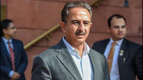 Indias Economy Strong, Global Uncertainties Wont Affect Country: Union Minister    