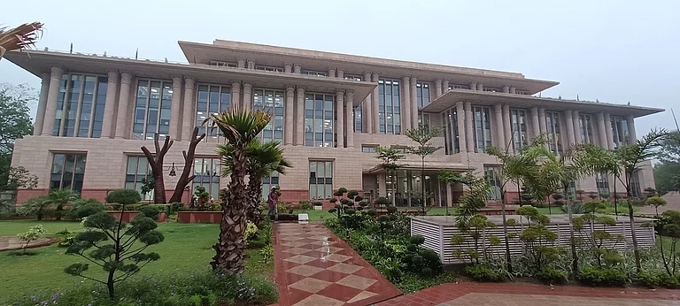 Ministry Of Commerce & Industry - null